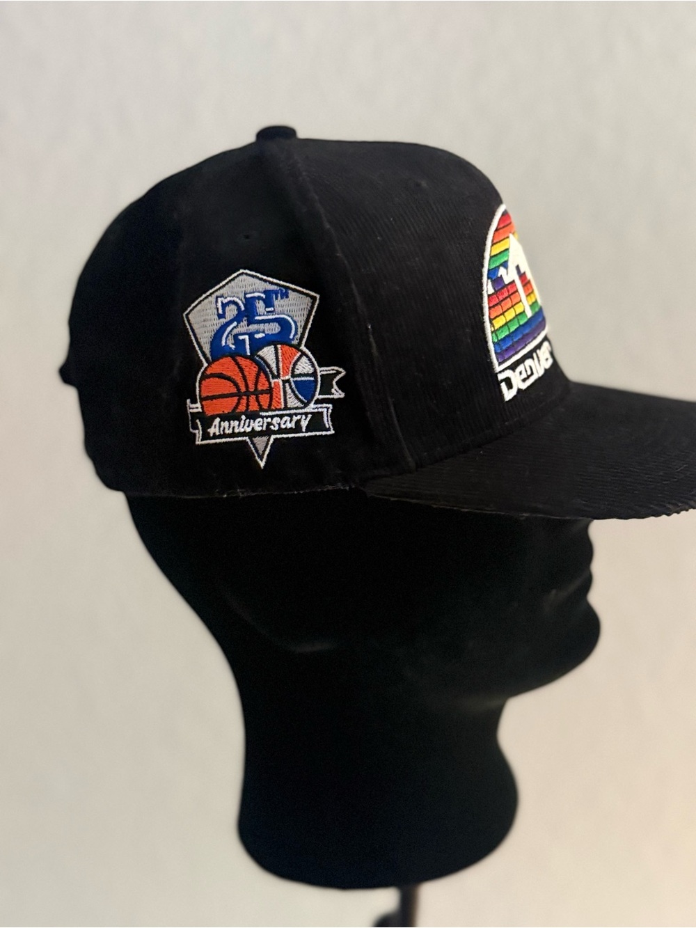 Mitchell & Ness Black Denver Nuggets Snapback with Rainbow Embroidered Logo - Picture 4 of 4